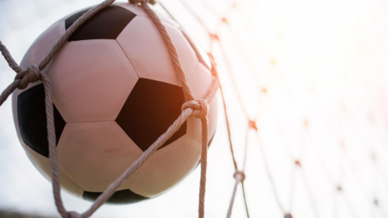 Озвучен ТОП самых дорогих футболистов самарских «Крыльев Советов» Портал Transfermarkt, специализирующийся на пре...