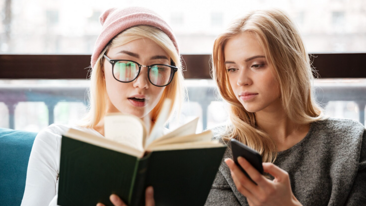 17 апреля в Самаре стартует Чемпионат мира по чтению вслух «Открой рот»-2026 17 апреля в 19:30 в ТРК «Гуд`Ок» пройдет отборо...