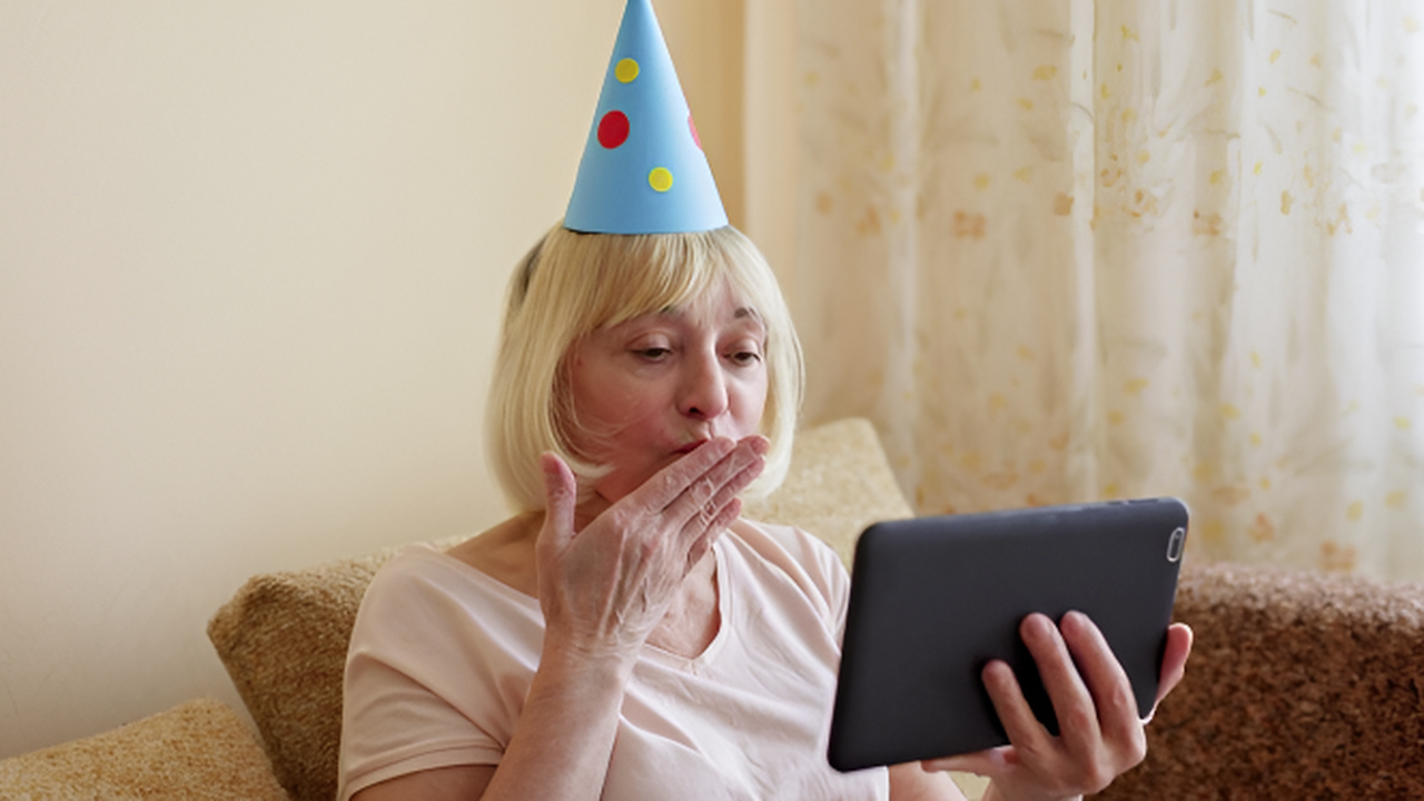 Перестаньте быть "дежурной бабушкой" на семейны...