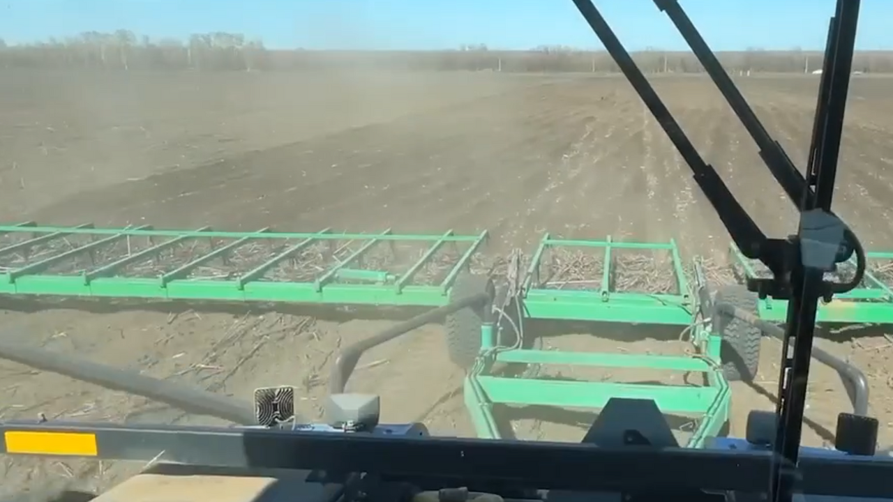 Губернатор Самарской области Вячеслав Федорищев...