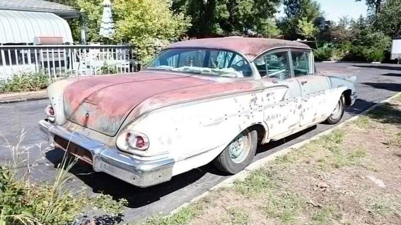 Старый Chevrolet Bel Air 1958 года в поисках нового хозяина для восстановления Продается Chevrolet Bel Air 1958 года выпуска, ...