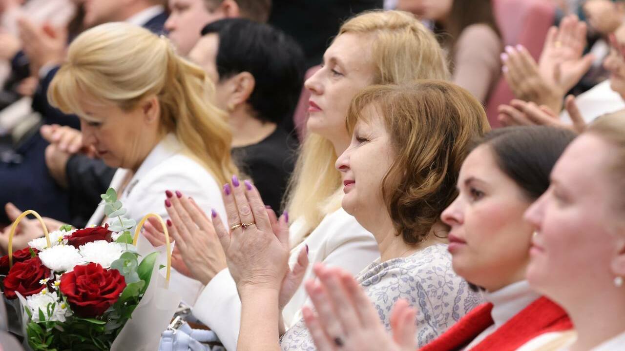 В четверг, 31 октября, губернатор Вячеслав Федо...