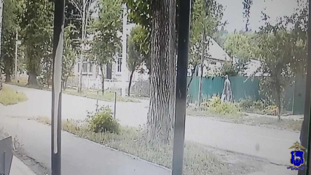 В Жигулёвске полицейские задержали подозреваемого в серии краж из жилых домов В последних числах июля текущего года в дежурну...