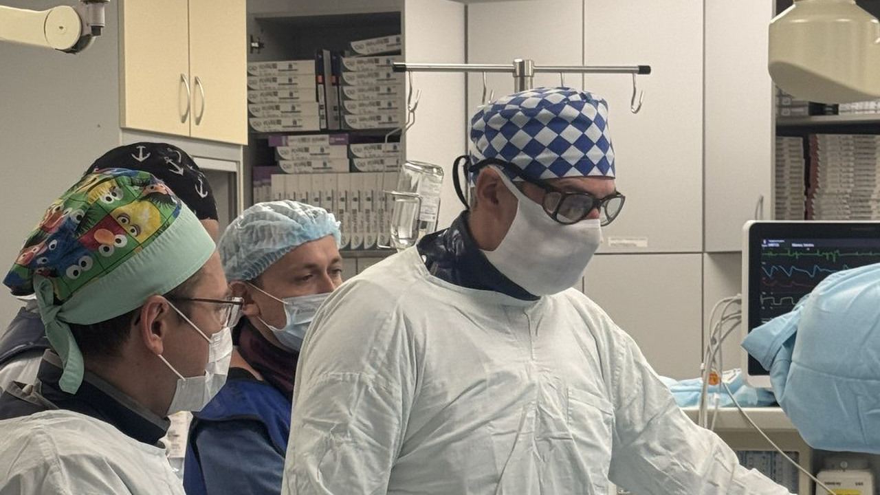 В Самаре запустили щадящую технологию замены аортального клапана Технология TAVI является малоинвазивной и комфо...