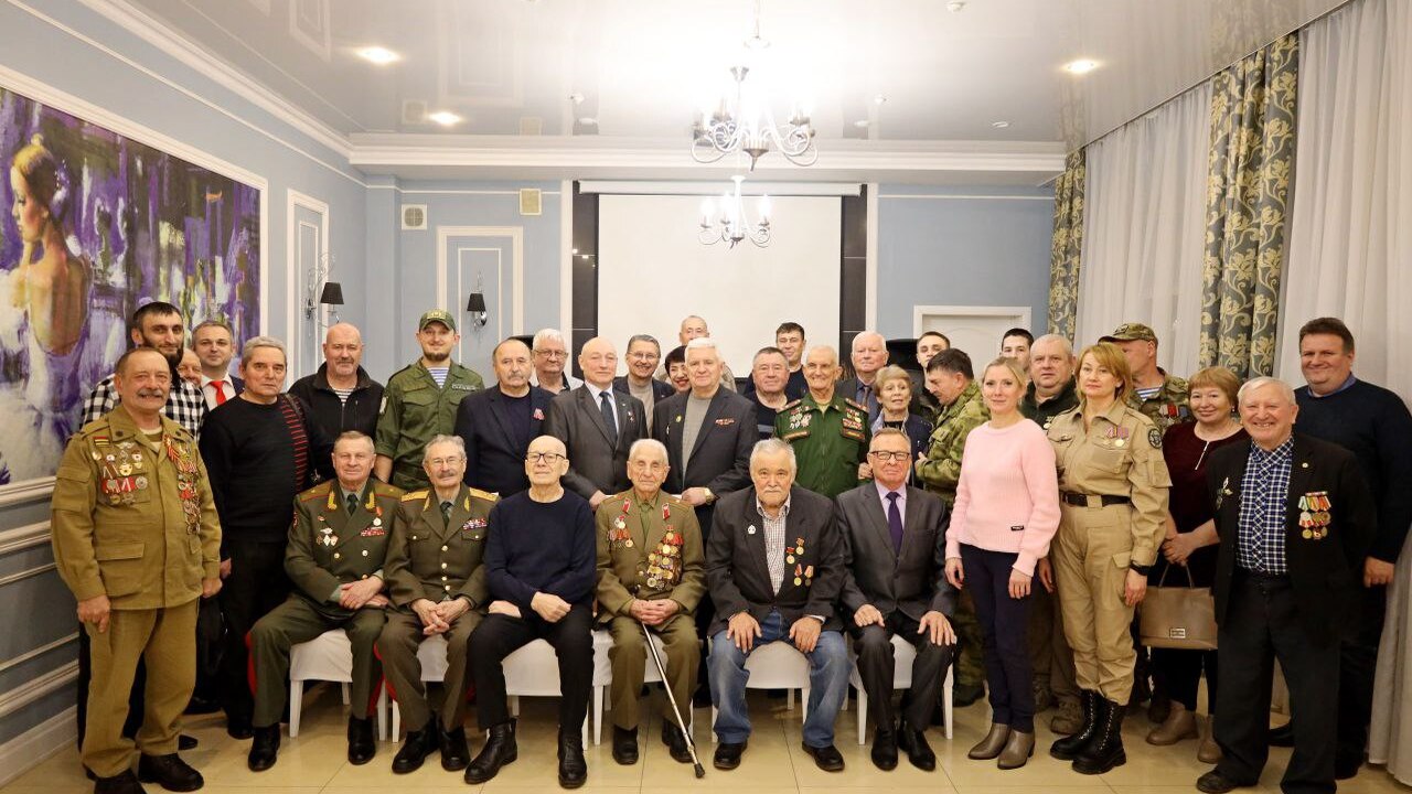 3 декабря, в День Неизвестного Солдата, когда в...