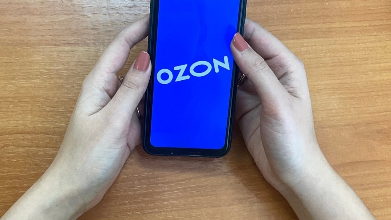 Все, лафа закончилась: в России хотят изменить правила отказа от товаров на пунктах Wildberries и Ozon Ассоциация участников рынка электронной коммерц...