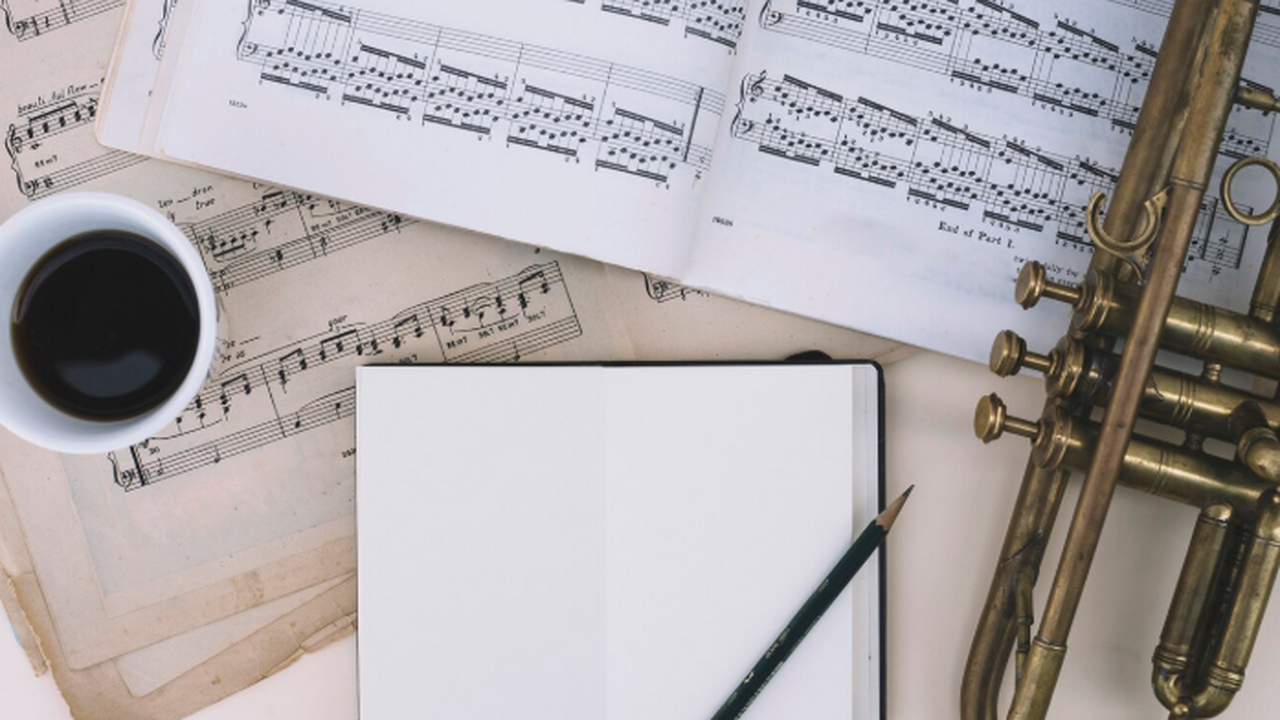 Народный артист Российской Федерации Александр ...