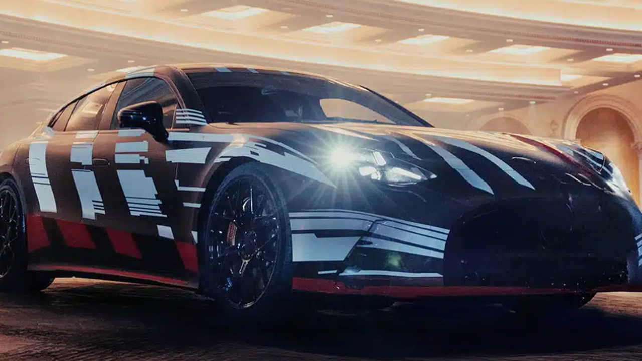 Брэд Питт стал официальным представителем новог...