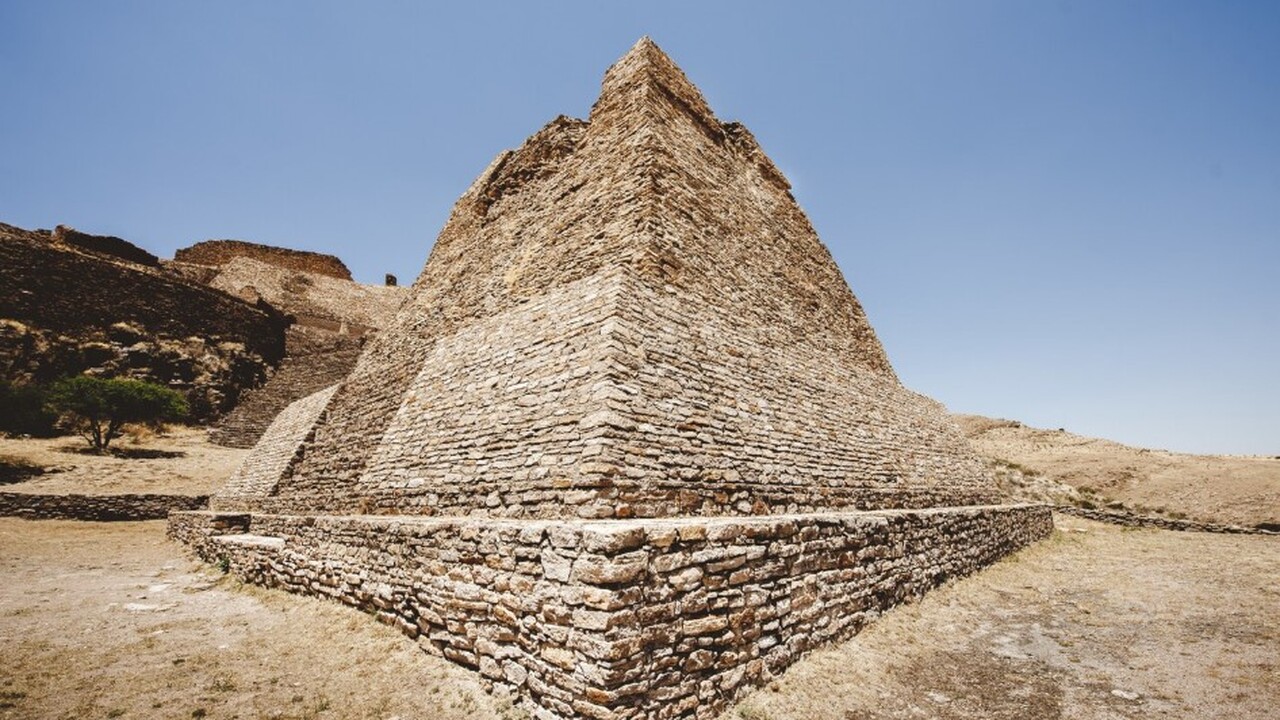 Спустя тысячелетия после завершения строительст...