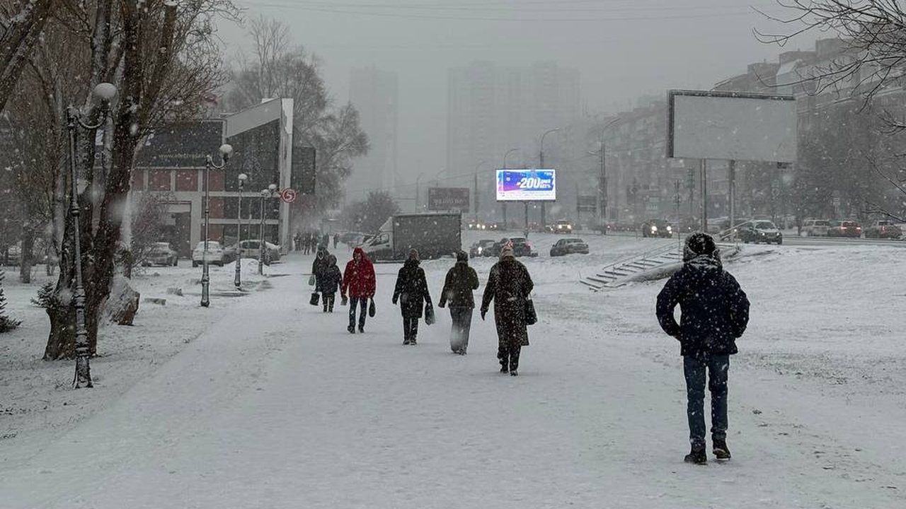 Хватит перед всеми подряд выслуживаться: простые советы, как себя вести с теми, кто вас не любит — запомните эту мудрость предков Как противостоять критике и страху отвержения: ...