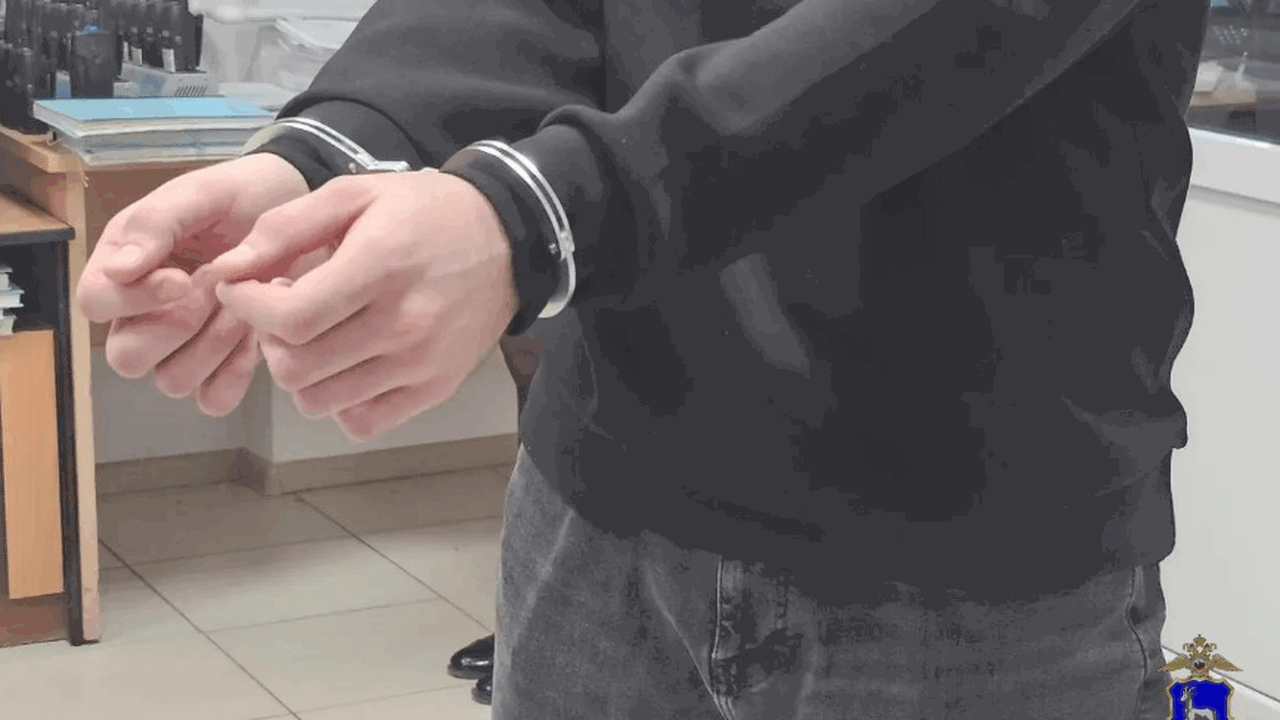 Самарские полицейские задержали мошенника, который украл 850 тысяч у пенсионерки В Самарской области правоохранительными органам...