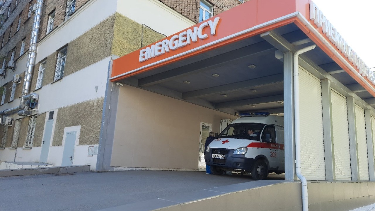 Представлен график: как работают больницы самарского региона со 2 по 4 ноября В честь Дня народного единства медицинские учре...