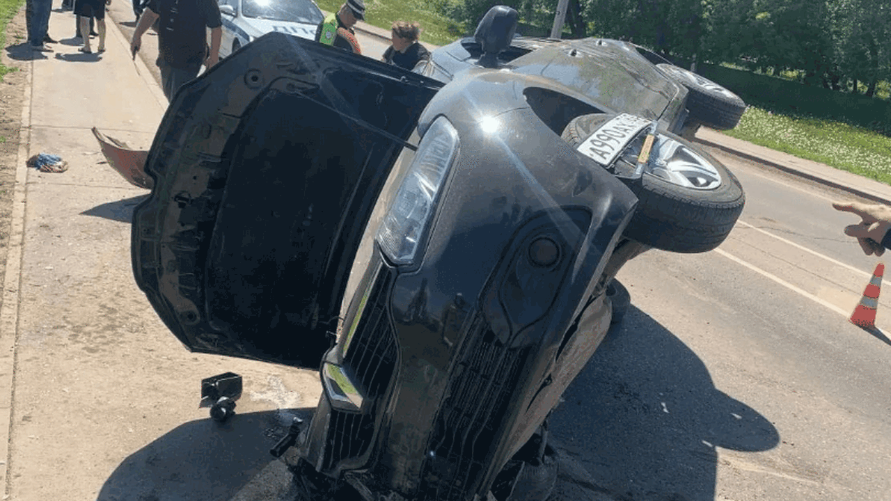 Утром 17 мая  в 11:01 на 29-м километре автомоб...