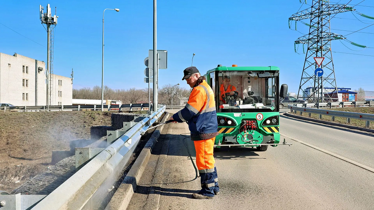 «Генеральная уборка города после зимы стартовала в Самаре»: Иван Носков утвердил сроки проведения марафона чистоты В администрации областного центра под председат...