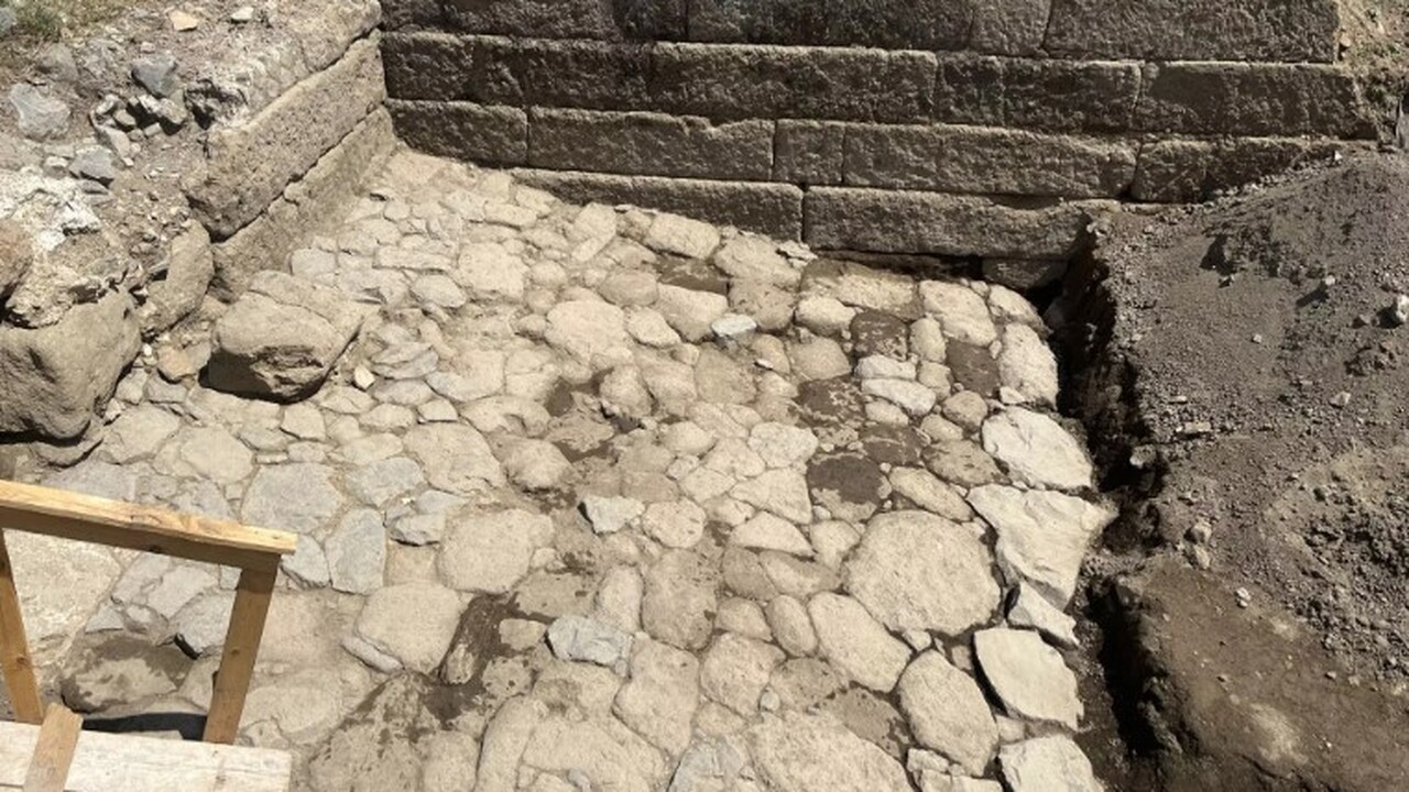 Археологическая команда из Университета Миссури...