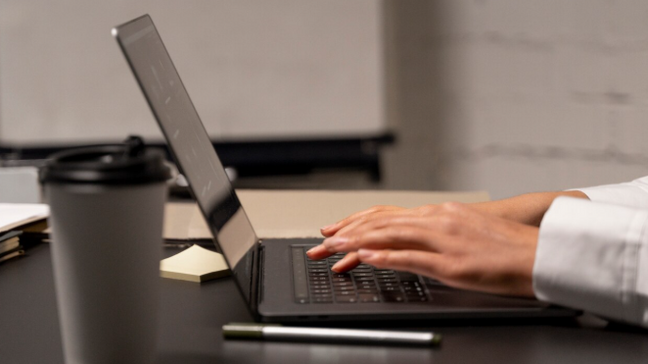 Авито Работа провела исследование среди восьми ...