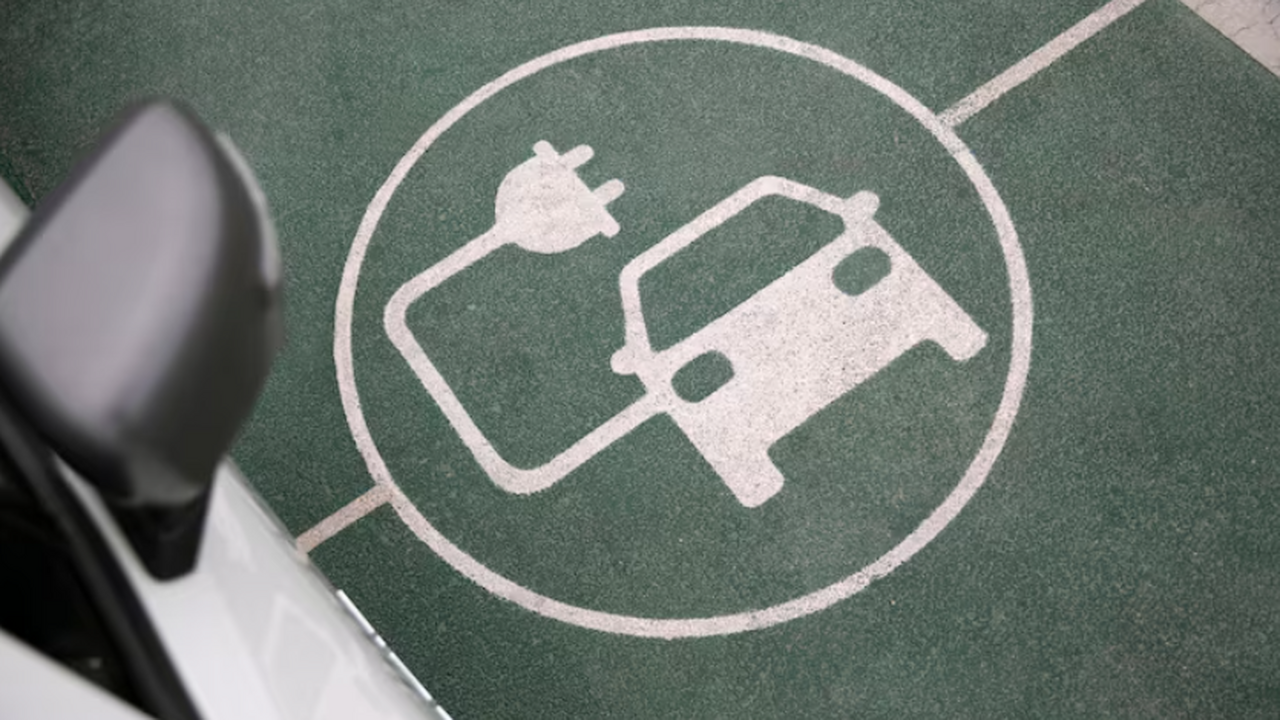 В «Росатоме» раскрыли, почему к 2050 году 70% новых авто будут электрическими На территории Российской Федерации наблюдается ...