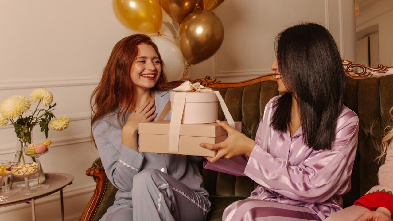 В условиях современного изобилия материальных б...