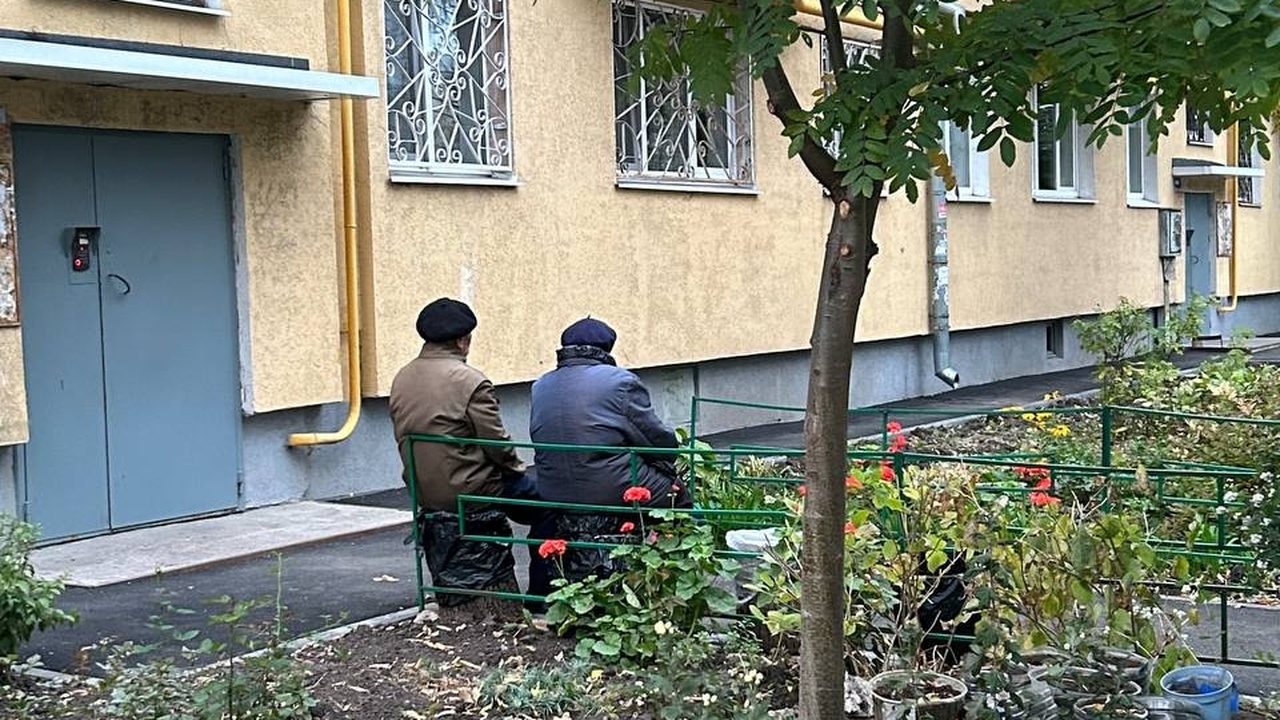 Алиса Фрейндлих объяснила, почему мы остаемся одни в старости: 9 важных уроков Мудрые уроки жизни от Алисы Фрейндлих о том, по...