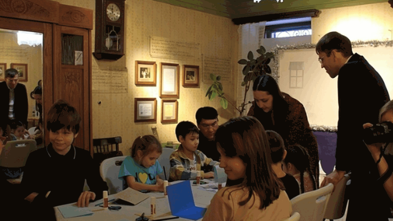 1 мая в 14:00 в Самарском музее Эльдара Рязанов...