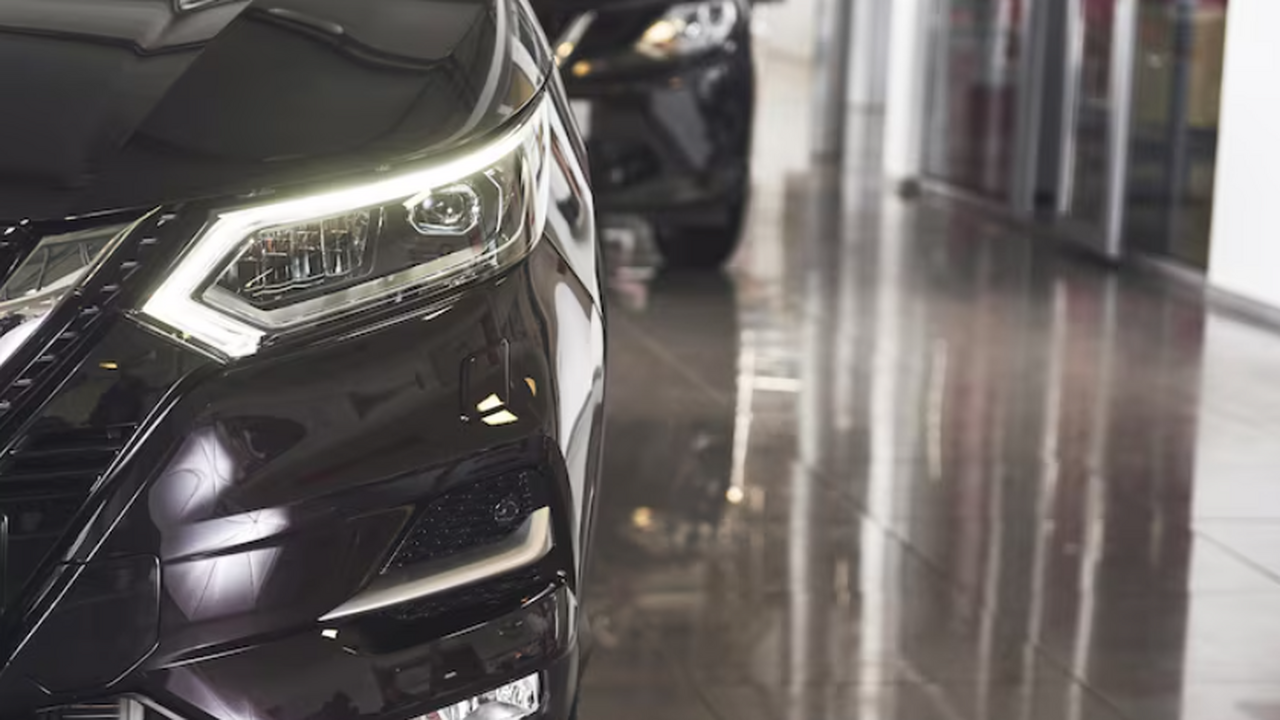 На международном автосалоне в Гуанчжоу, состояв...