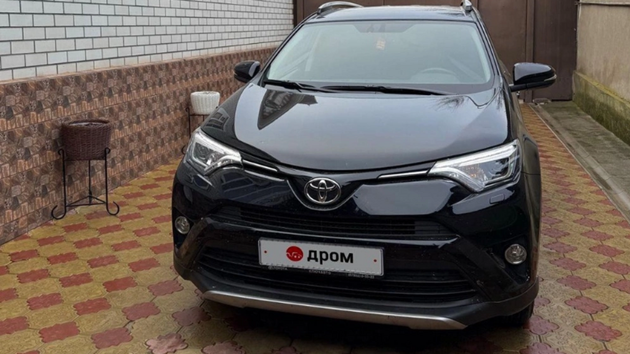 В Ростове-на-Дону продаётся Toyota RAV4 2018 го...