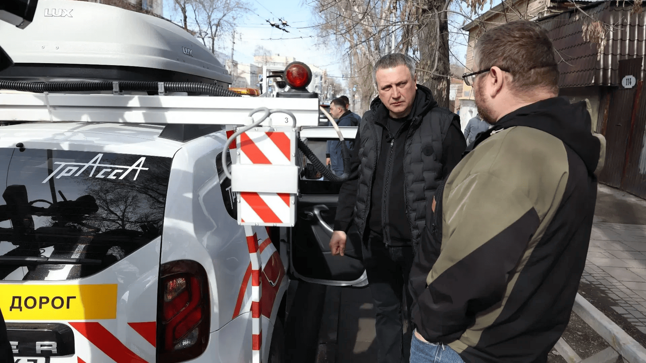 Иван Носков: «Современный ремонт дороги — это не только замена покрытия, но и преображение всей улицы» 4 апреля глава города Самары Иван Носков провел...