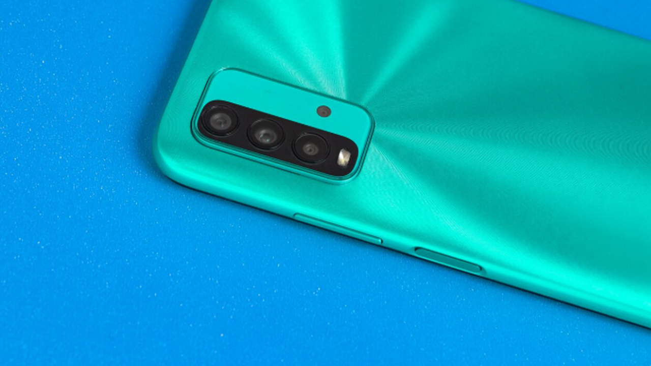 Компания «М.Видео» приступила к выдаче смартфон...