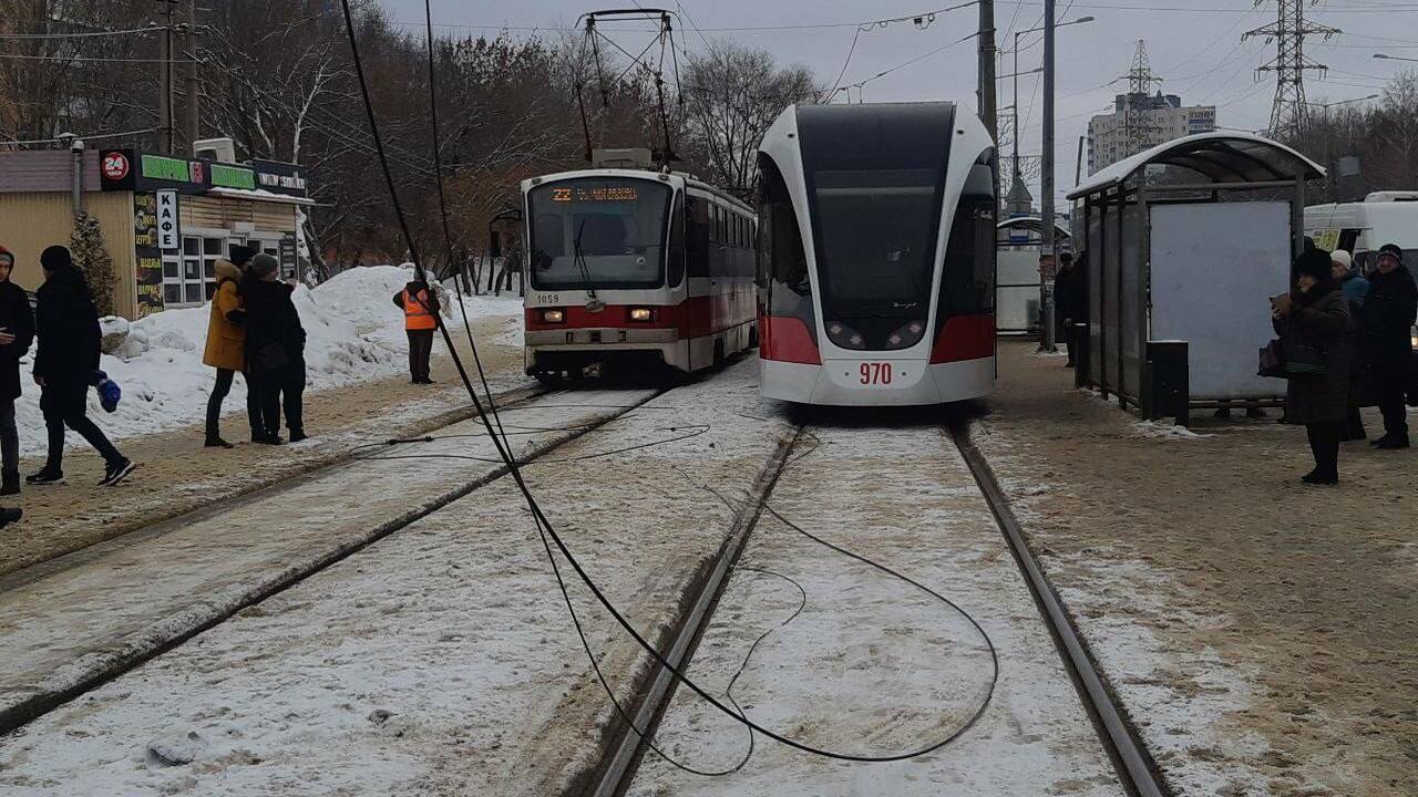 В Самаре вчера опять стояли трамваи