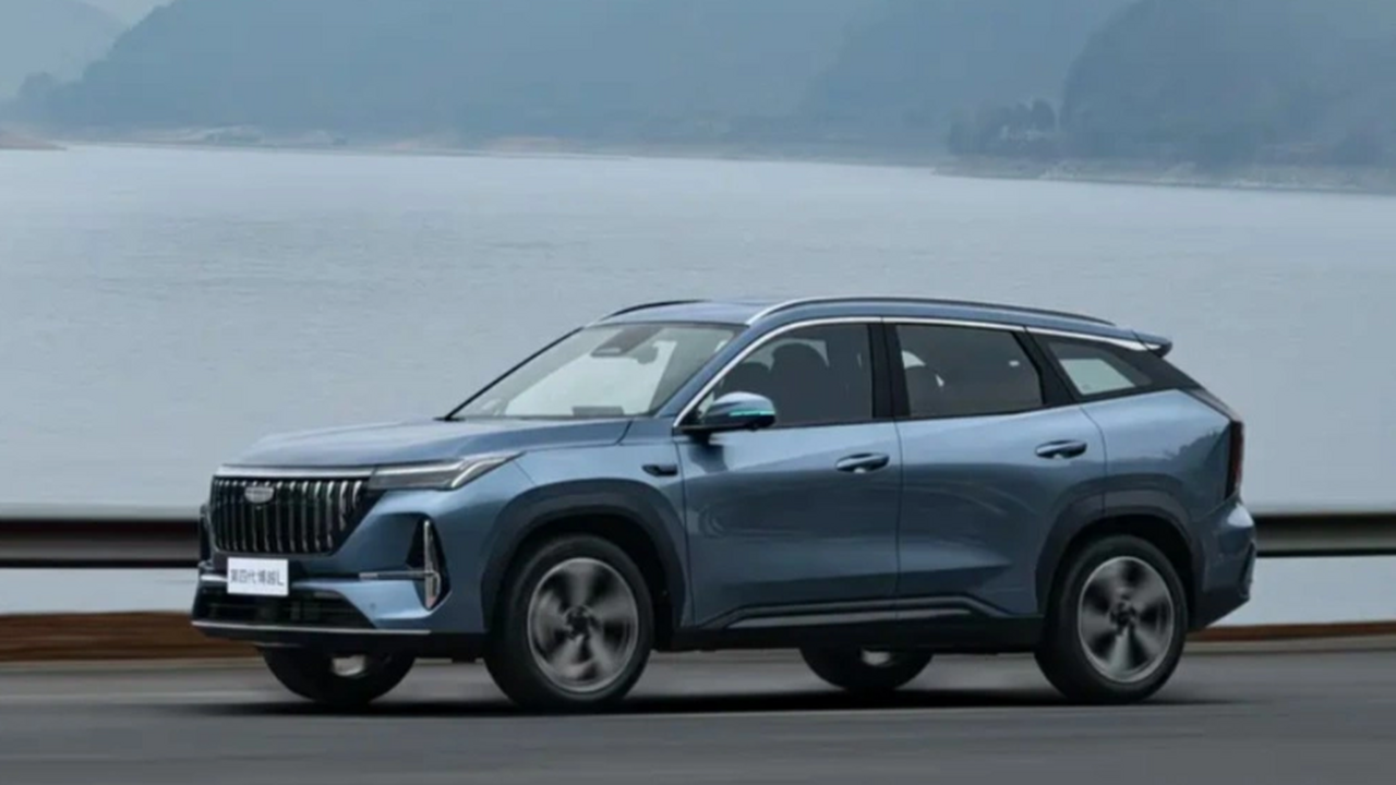 Компания Geely обновила кроссовер Atlas, добави...