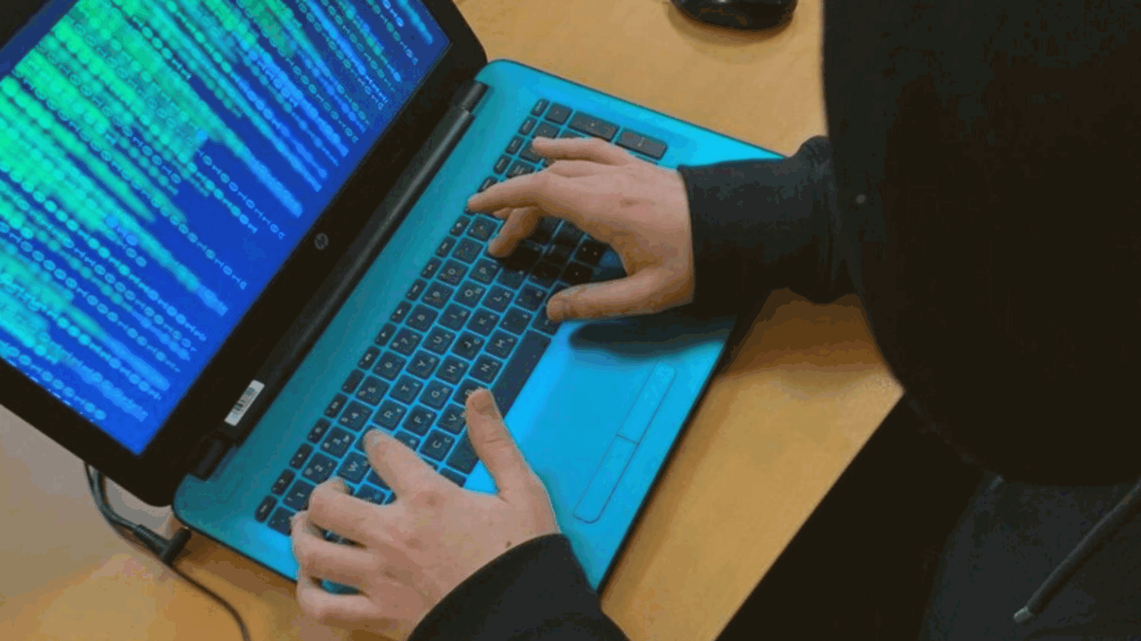 В преддверии 9 Мая Роскачество предупреждает о ...