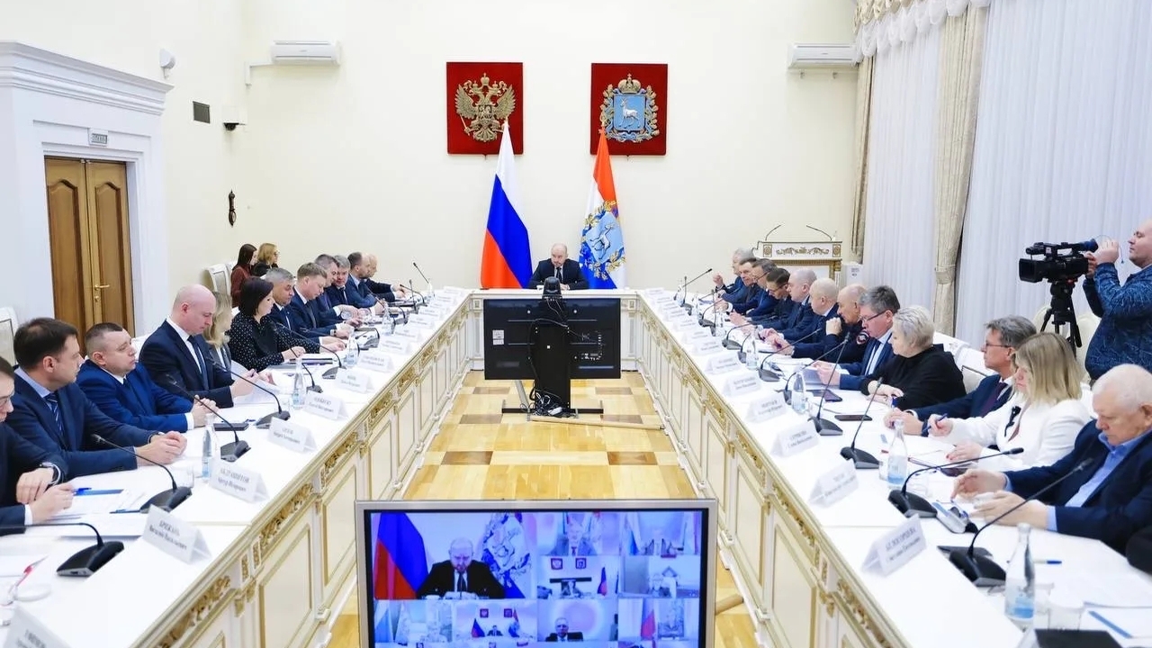 Вячеслав Федорищев провел оперативное совещание...