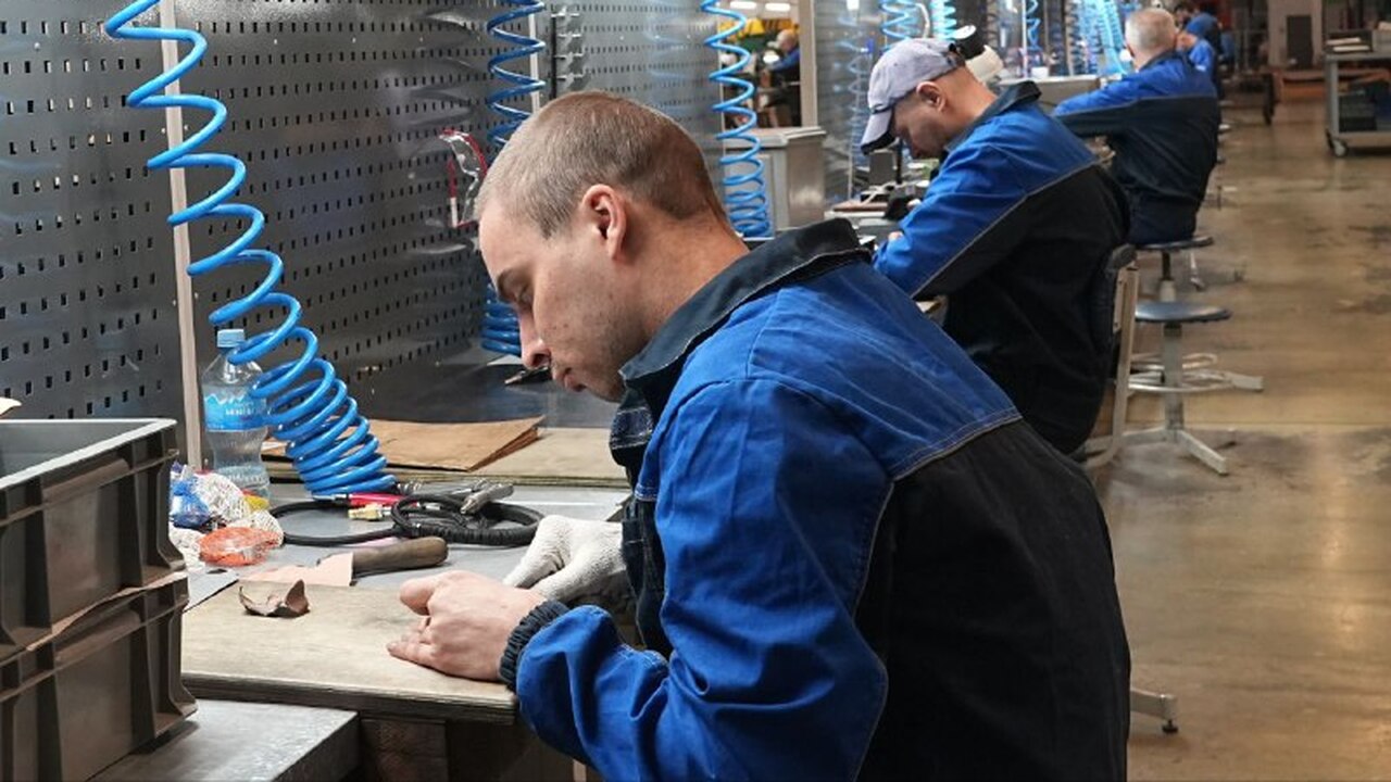 Иван Носков посетил завод «Гидроавтоматика» Иван Носков, мэр Самары, поделился в соцсетях, ...