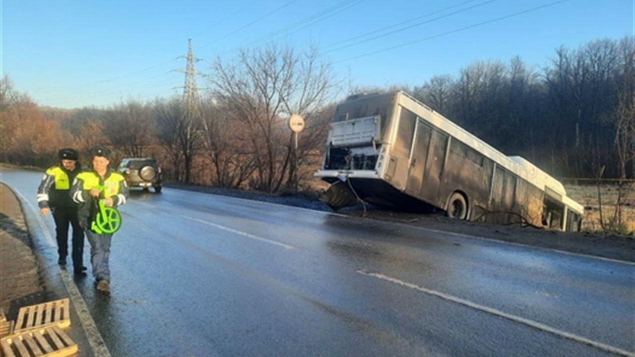 Стало известно о последствиях вчерашнего дорожн...