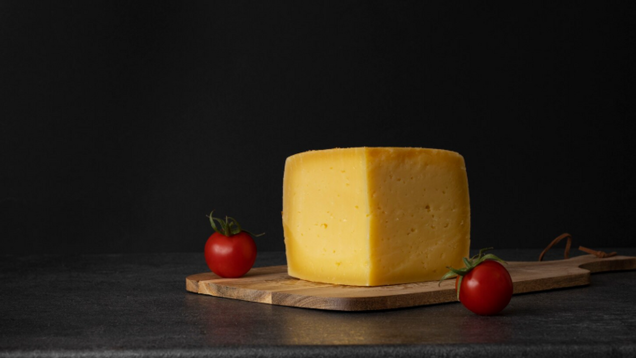 Прошло исследование: ученые выяснили, что чеддер ведет к снижению холестерина Журнал Food & Function опубликовал результаты и...