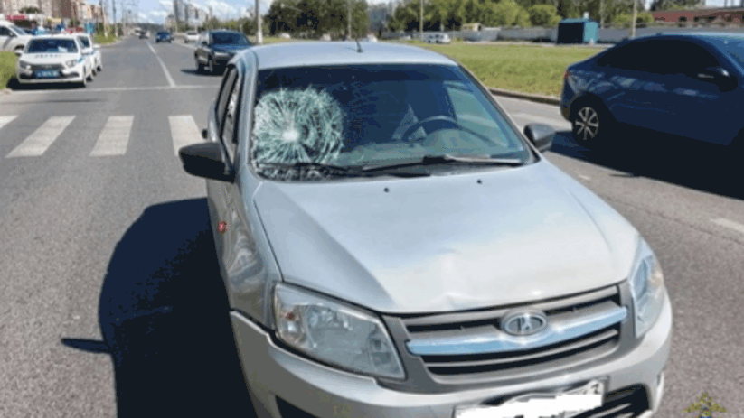 В Самарской области велосипедист ехал на красный свет и попал под машину В Автозаводском районе города Тольятти сотрудни...