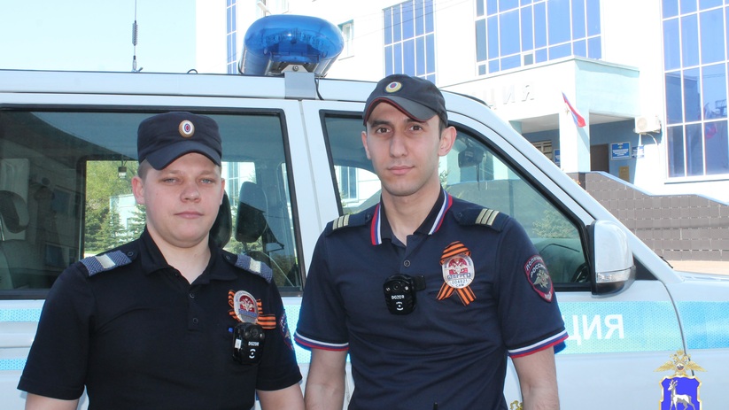 На улице Молодогвардейской полицейские из МУ МВ...