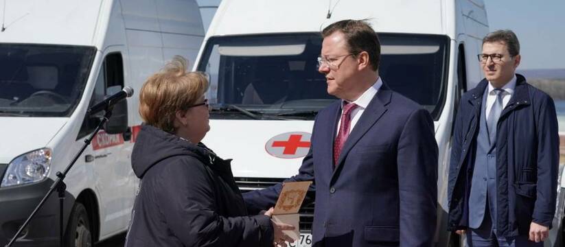 Дмитрий Азаров: в Самарском регионе будет продолжена программа по обновлению автопарка «скорой помощи»
