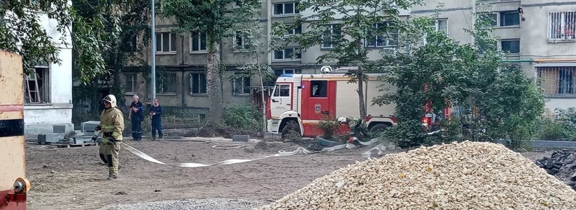 В Самаре 25 человек эвакуировали из-за возгорания кровли дома на улице Некрасова, 48