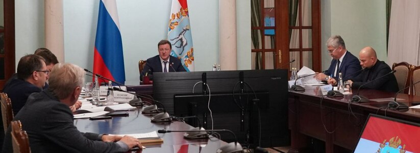 Глава региона обсудил итоги выполнения работ по восстановлению инфраструктуры и соцобъектов Снежного