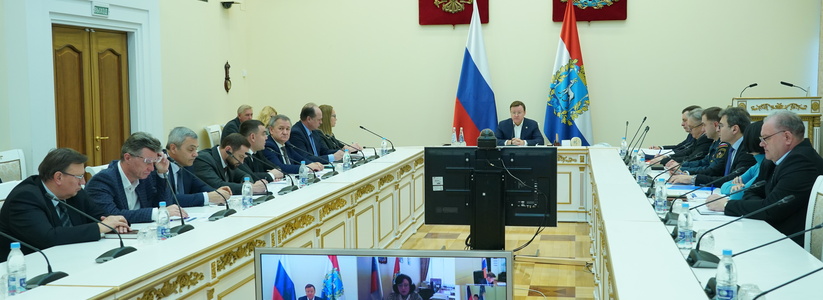 Глава Самарской области поручил масштабировать успешный опыт помощи семьям военнослужащих