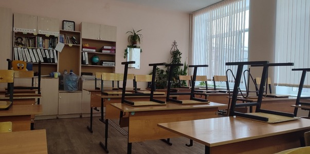 Школьникам в Самаре разрешили не идти в школу 5...