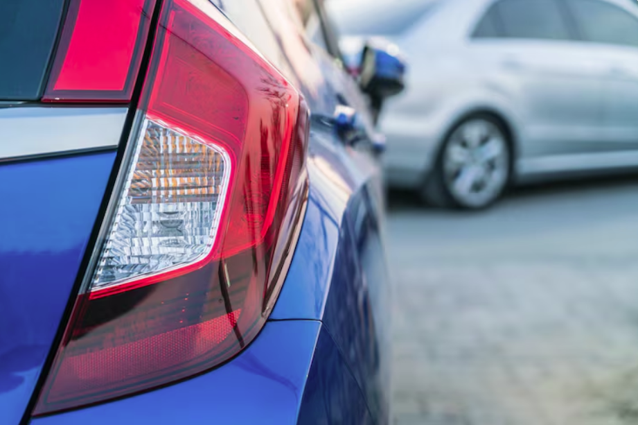 Цены пойдут вверх: эксперт Шкуматов рассказал про угрозу подорожания авто в РФ