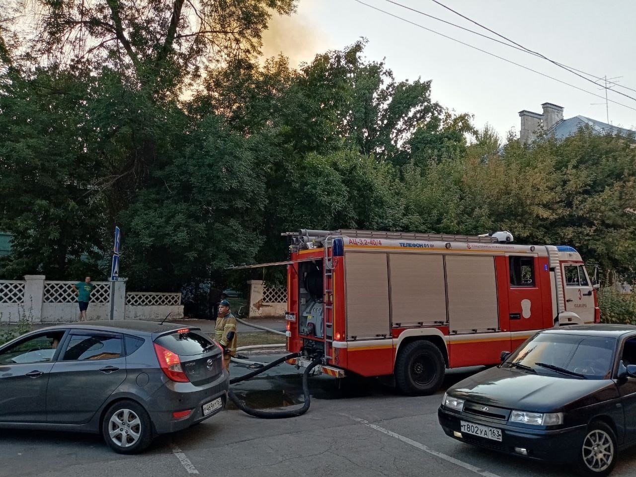  В Самаре из пожара  на ул. Физкультурной спасли трех человек 