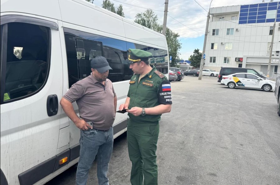  В Самаре 14 бывших иностранцев-водителей правоохранители отправили в военкомат 