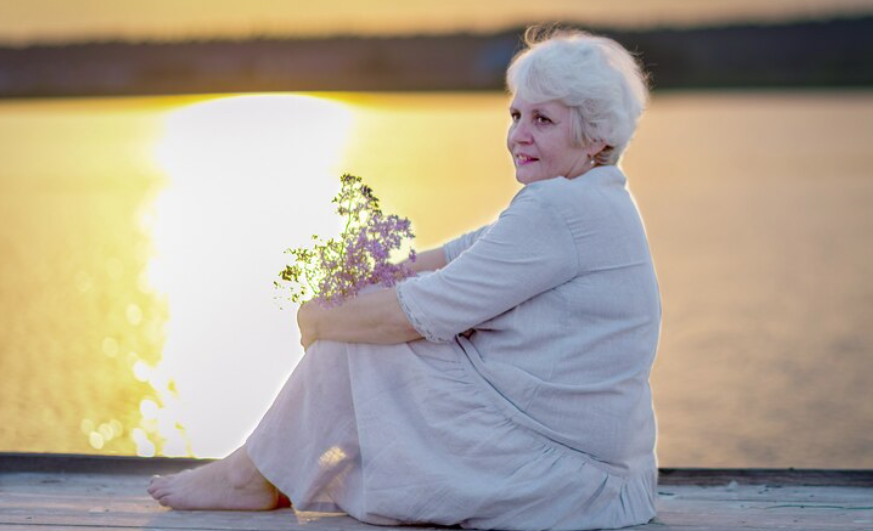 "Я перестала ходить на дни рождения и стала гораздо счастливее": откровенный рассказ пенсионерки о поиске внутренней гармонии