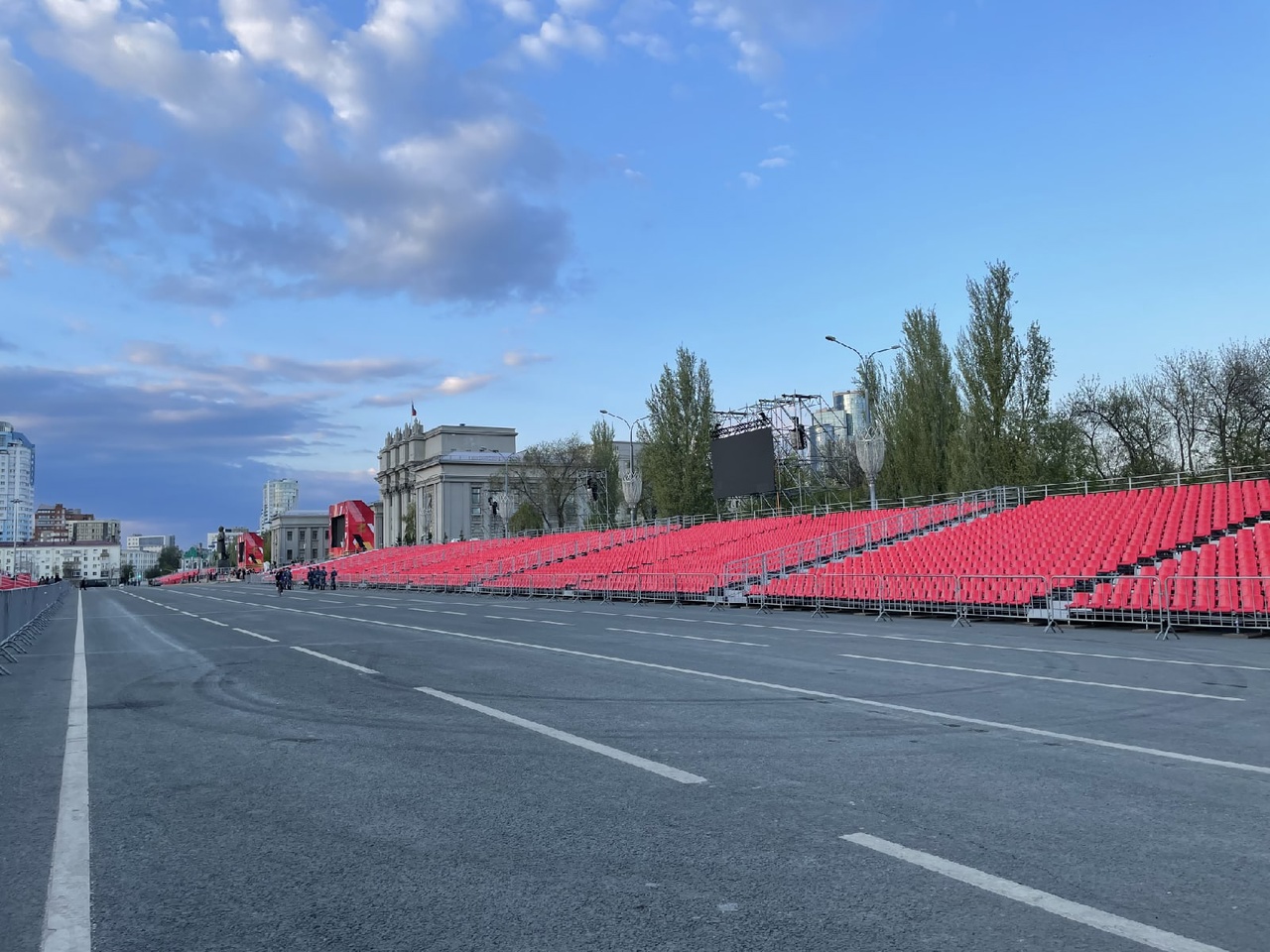 Схема трибун на площади куйбышева