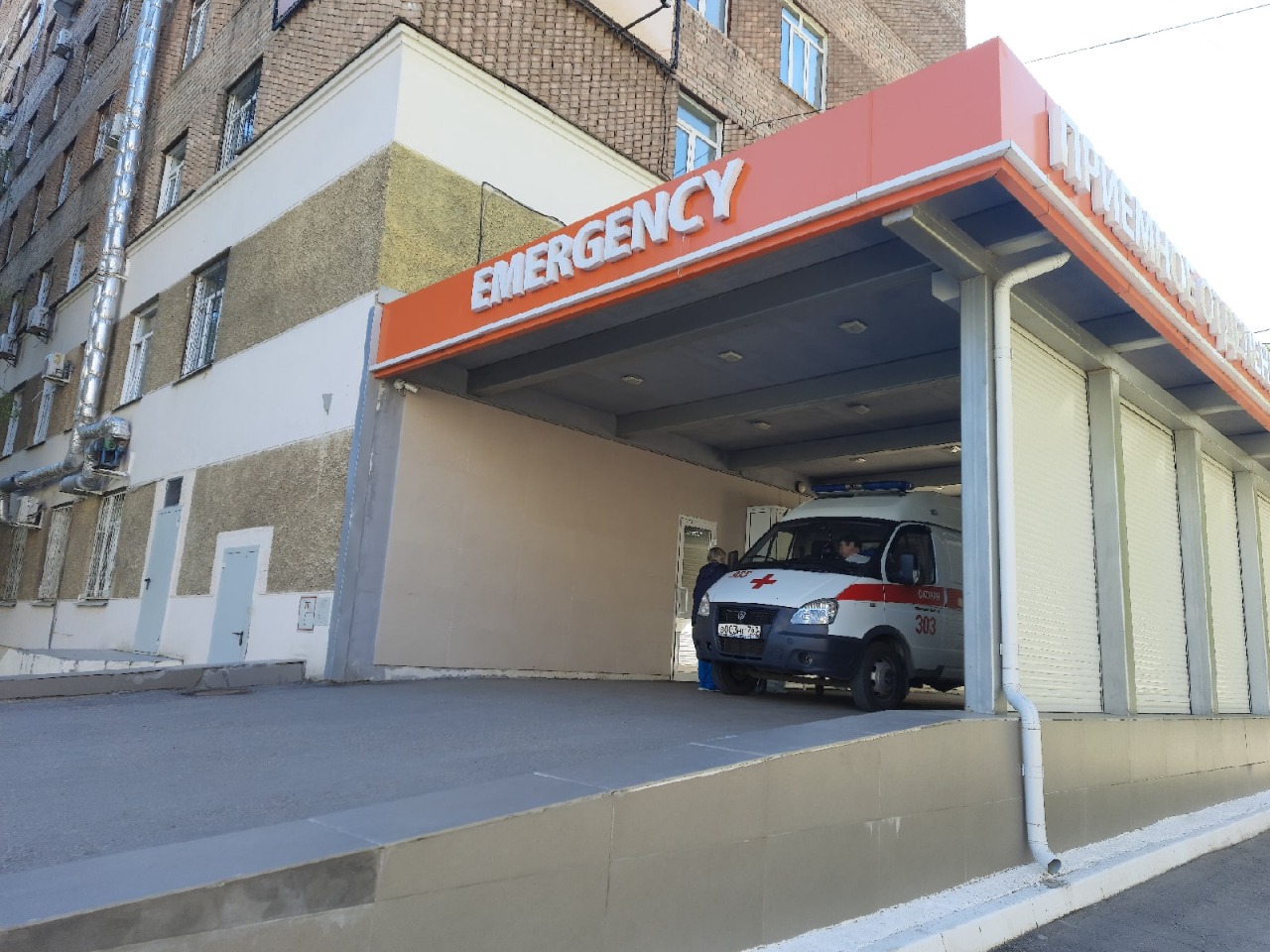  Представлен график: как работают больницы самарского региона со 2 по 4 ноября 