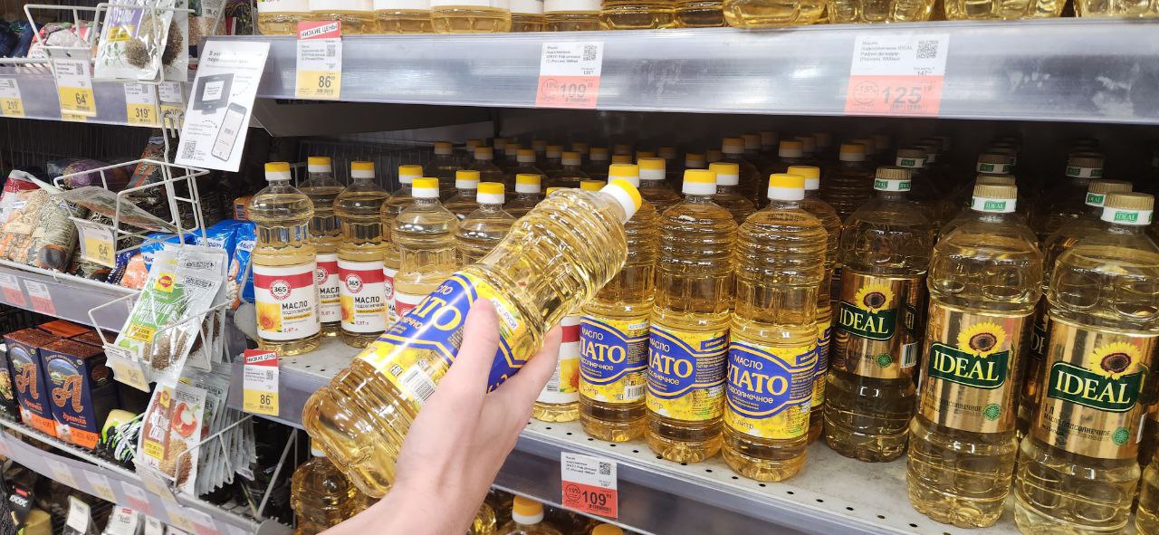  Россиян ждёт неприятный сюрприз в магазинах: с сентября вводятся строгое ограничения на продажу растительного масла 