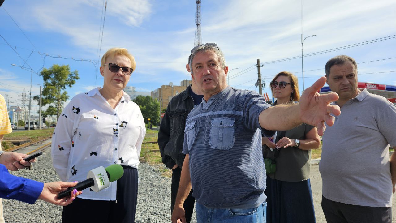  Глава Самары Е. Лапушкина провела встречу с жителями ЖК «Рассвет» 